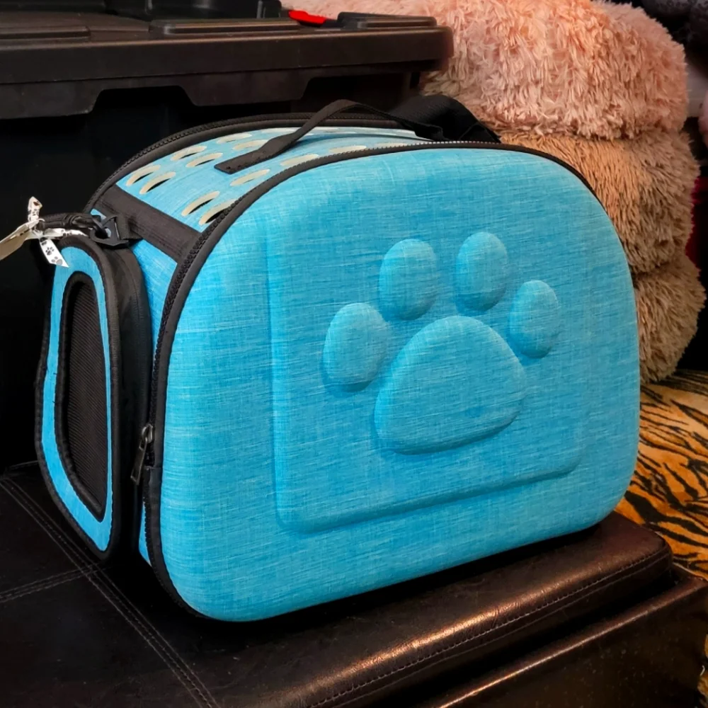 Blue Pet Carrier with Paw Design Dog or Cat. Sz large new!